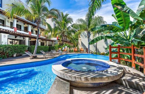 Coco Sunset Hills Apartamento | Modern Split-Level 2-Bedroom Condo with Pools, Terrace & Easy Beach Access