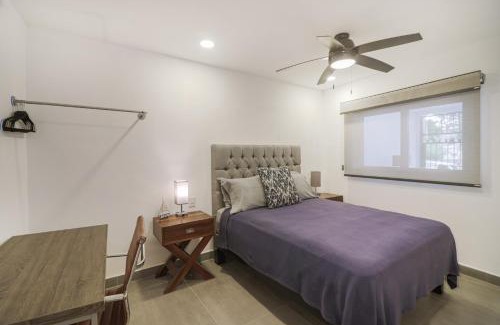 Lázaro Cárdenas Apartamento | Modern Stadium Bungalow