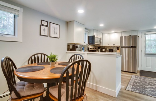 Stark Casa | Modern Stark Home w/ Game Room, Grill & Fire Pit