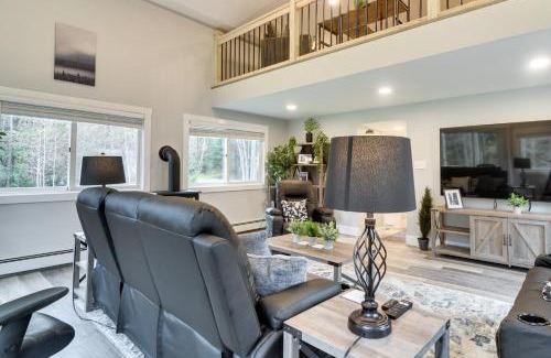 Stark Casa | Modern Stark Home with Game Room, Grill and Fire Pit