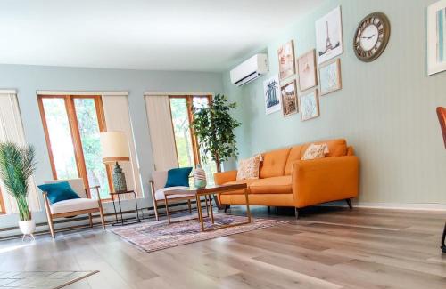 Mont-Tremblant Apartamento | Modern Stay in Mont-Tremblant with Free Parking & Free WiFi Access