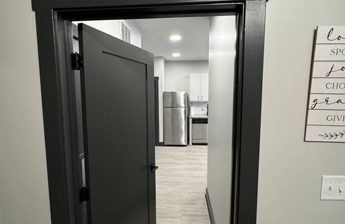 Clarksville Apartamento | Modern stay overlooking downtown