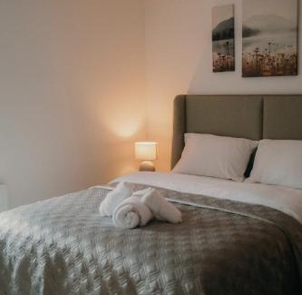 Ipswich Apartamento | Modern Stay - Walk to Everything 1