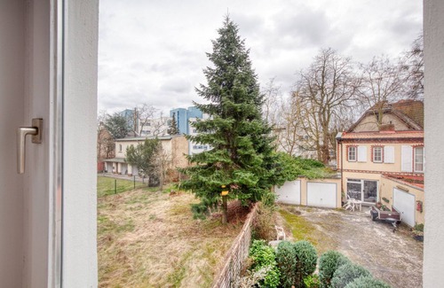 Zehlendorf Apartamento | Modern Steglitz 1BR, Fully Furnished & Equipped, by Blueground