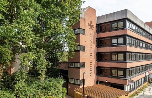 East Grinstead Apartamento | Modern Studio Apartment in East Grinstead