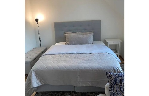 Sigtuna Apartamento | Modern Studio Apartment - 5 minutes from grocery store and pizzeria
