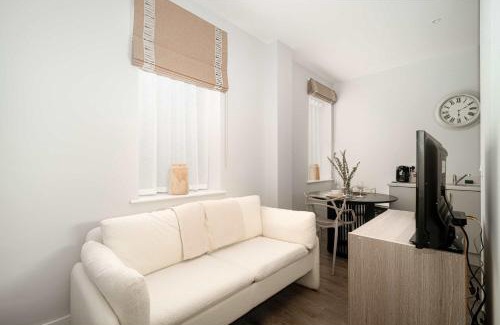 Liverpool Apartamento | Modern Studio Apartment in Waterloo Liverpool