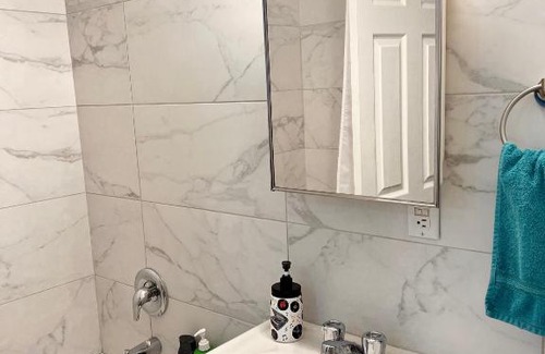 Rosemont-La Petite-Patrie Apartamento | Modern Studio Apartment in Rosemont Near Downtown Montreal-D