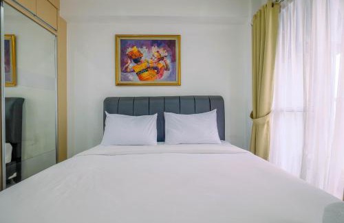 Kayu Putih Apartamento | Modern Studio at Tifolia Apartment By Travelio
