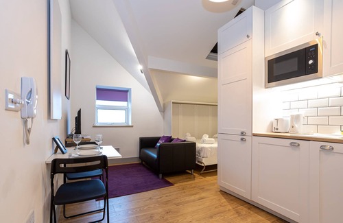 Salford Apartamento | Modern Studio Close to Manchester City Centre and Deansgate By Pillo Rooms