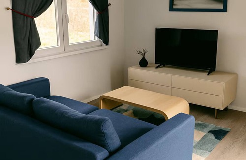 Rushden Apartamento | Modern Studio, Free Parking!