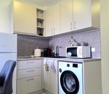 Shkorpilovtsi Apartamento | Modern Studio in Shartrez, Shkorpilovsti