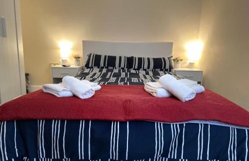 London Borough of Hounslow Apartamento | Modern Studio Luxe Heathrow-London