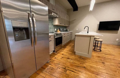Penn Yan Apartamento | Modern Studio - Main St Penn Yan