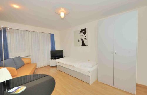 District 6 Apartamento | Modern studio near main station - Crown 16