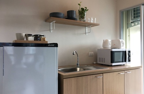Kathu Condominio | Modern Studio Room at Kathu
