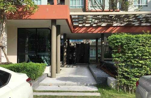 Kathu Condominio | Modern Studio Room at Kathu