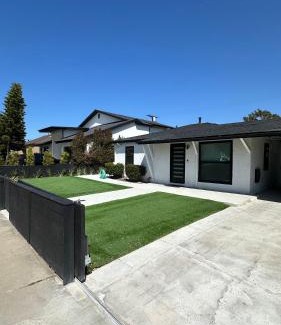 Del Rey Apartamento | Modern Studio Stylish &Cozy Back Unit