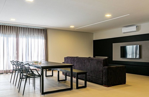 Ingleses Centro Apartamento | Modern Studio w/Family in English Sti105