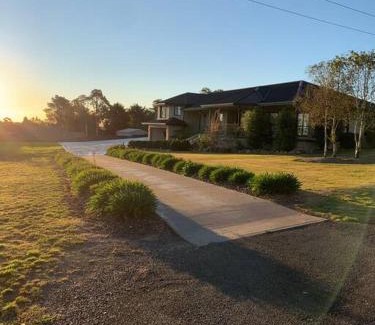 Guyra Apartamento | Modern studio with fabulous views