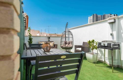 El Molinillo Apartamento | Modern Studio with Private Rooftop Terrace by REMS