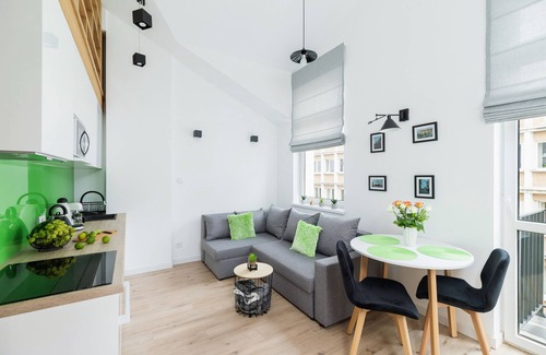 City Centre Apartamento | Modern Studios Stachowicza by Renters