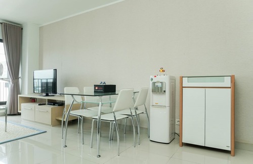 Senayan Apartamento | Modern Style 2BR at Tamansari Semanggi Apartment