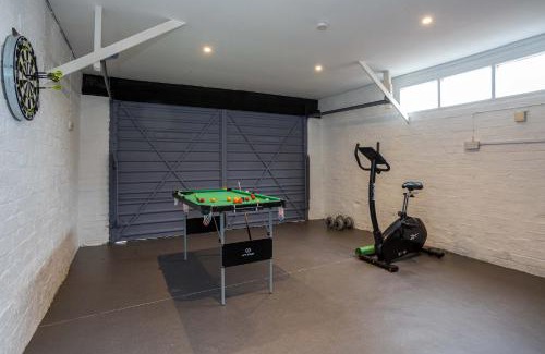 St Helens Casa | Modern & Stylish 2 Bedroom House in St Helens