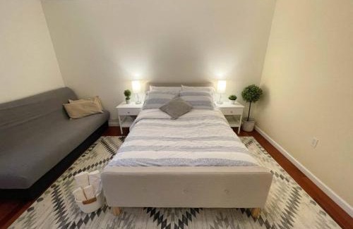 Northbridge Apartamento | Modern Stylish 3 bed single house central Jersey