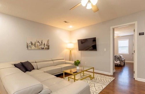 Osage Apartamento | Modern, stylish/comfortable 2-bedroom apartment