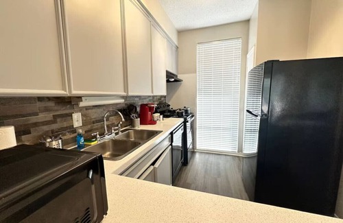 Nassau Bay Apartamento | Modern & Stylish Space in Heart of BayArea Houston
