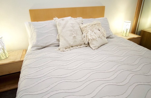 Shortland Casa | Modern Stylish Townhouse 1