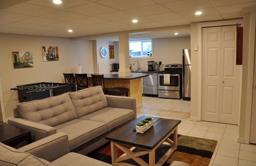 Central Okanagan Casa | Para toda la familia suite a pie de playa