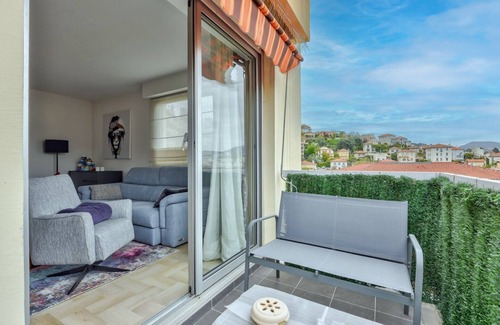 Saint-Sylvestre Apartamento | Modern T2 with balcony overlooking the city in Haut Nice