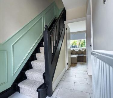 Little Coates Casa | Modern terraced house