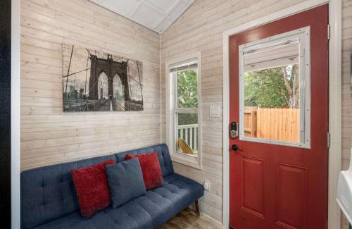 Roswell Casa | Modern Tiny Cabin for two