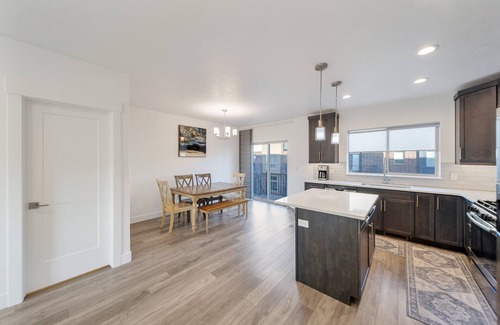 Millcreek Casa | Modern Townhome By Trax Station, Close to Ski & Downtown, EV Charger & Flex Room