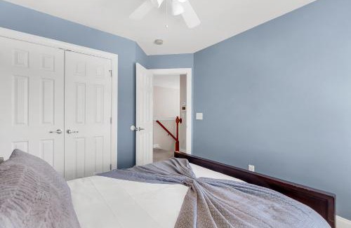Ladson Casa | Modern Townhome Near Charleston