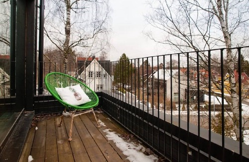 Sollentuna Casa | Modern townhouse on Arlanda - Stockholm metro line