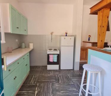 Nea Makri Casa | Modern traditional tranquil house with garden