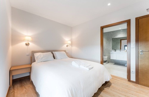 Fareja Apartamento | Modern tranquility in Gémeos