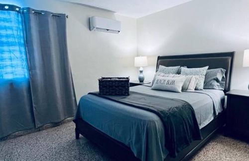 Ceiba Casa | MODERN TROPICAL PARADISE VILLAGE FULL HOUSE