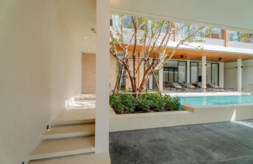 Ban Saiyuan Cabina | Modern Tropical Pool Villa - Saiyuan
