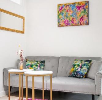 Latchmere Apartamento | Modern Two Bed Apt with free Gated Parking Space