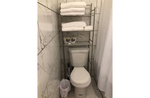 Ocean Hill Apartamento | Modern Two-Bedroom Apt Close to Manhattan Elegant