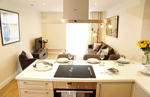 Welwyn Garden City Apartamento | Modern Two Bedroom in Welwyn Garden City