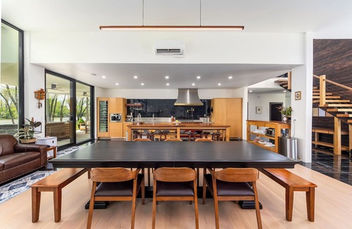 King Casa | Modern, Ultra-Luxurious, 5 BR/4.5 BA Home on a quiet wooded lake in Ann Arbor