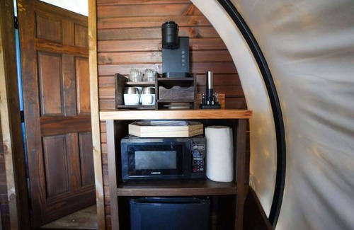 Satin Casa | Modern Unique Old West Wagon Spacious Views