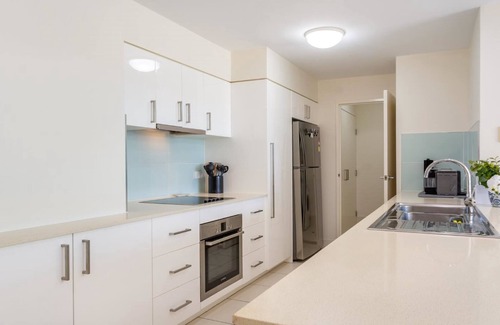 Woorim Apartamento | Modern Unit In The Heart of Woorim