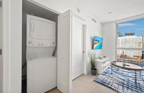 Overtown Apartamento | Modern Unit Mins from Brickell With Free Parking